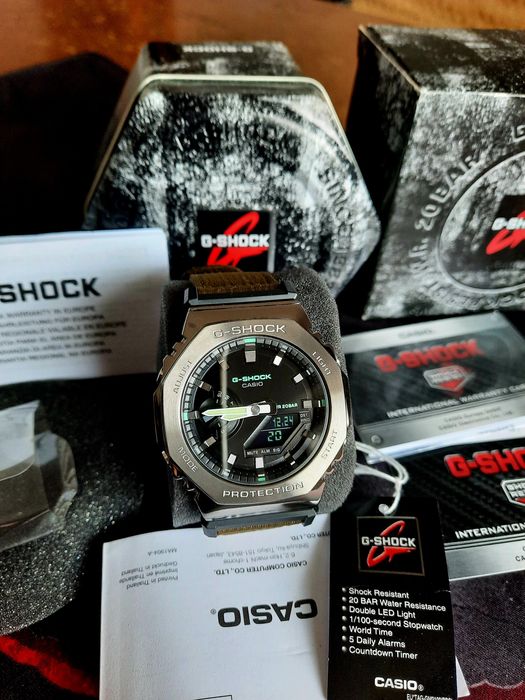 Casio G Shock GM 2100
