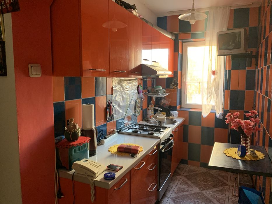 Apartament 2 Crihala etaj 1 de vanzare , Negociabil