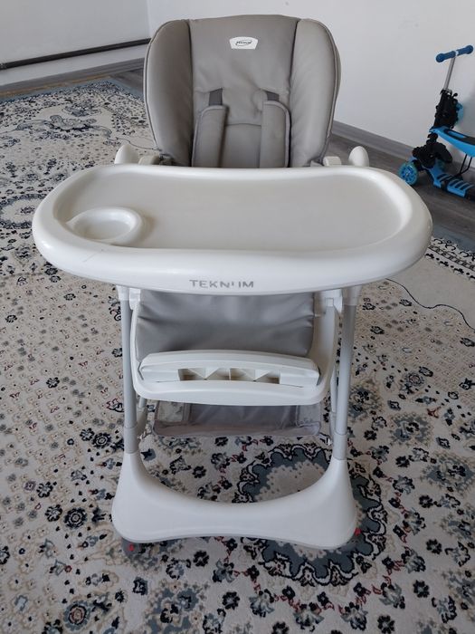 Стульчак для кормление