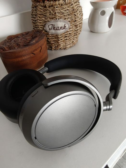 Casti Sennheiser Momentum 4