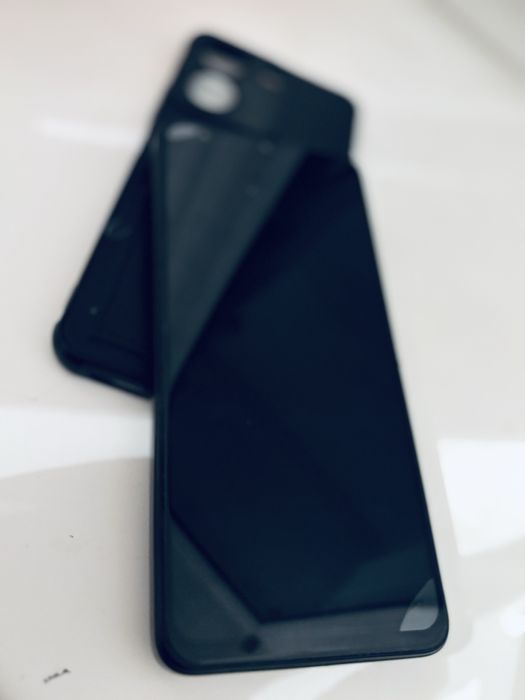 Продаю телефон Redmi 13