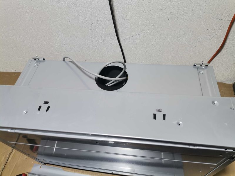 Аспиратор за вграждане - Whirpool 140 W