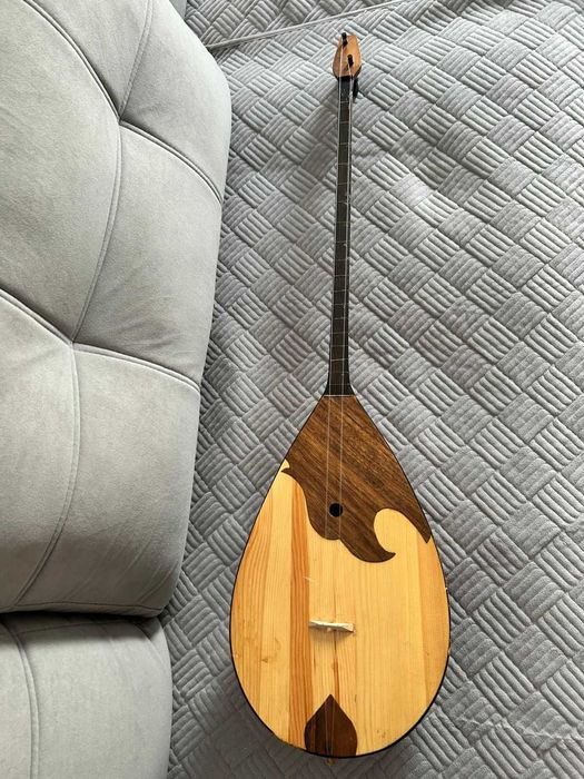 Продам домбыру хорошую