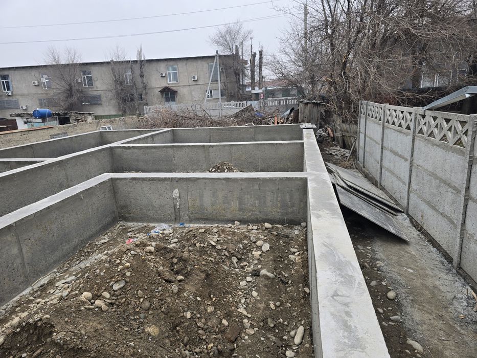 Фундамент құямыз.