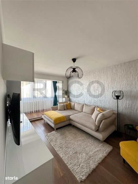 RECO Apartament 3 camere, zona Dacia, balcon, priveliste superba