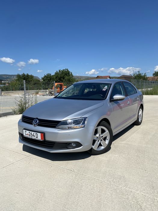 De vânzare VW JETTA 1.6TDI AUTOMAT 105159km!!!