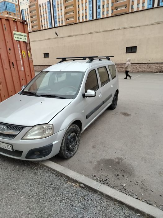 Серый Лада Ларгус