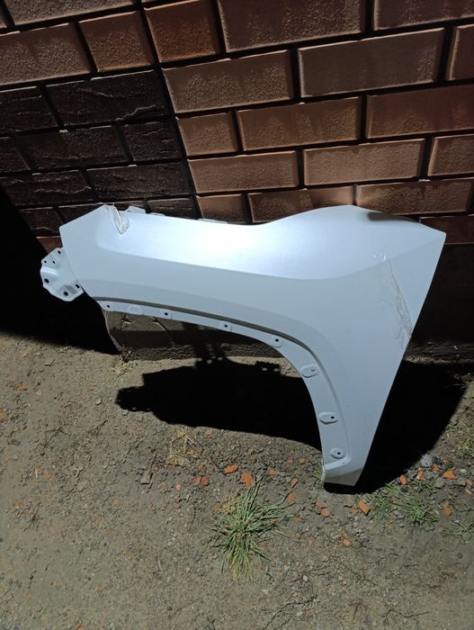 Крылов бампер капот