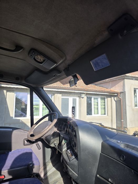 Vand sau schimb iveco daily