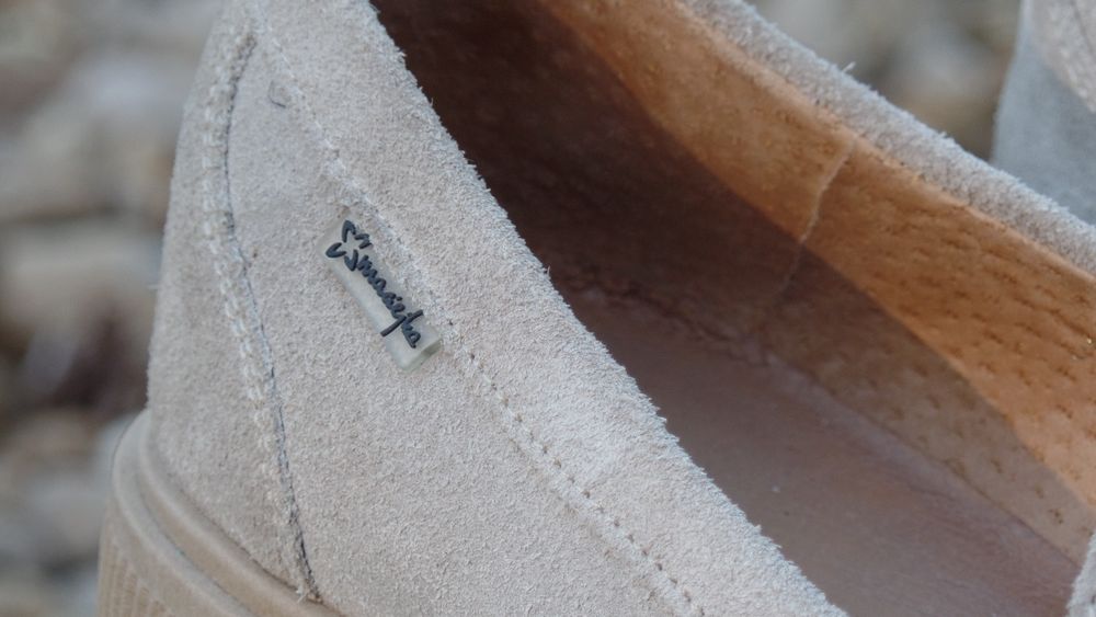 Дамски лоуфъри в бежов цвят, естествен велур