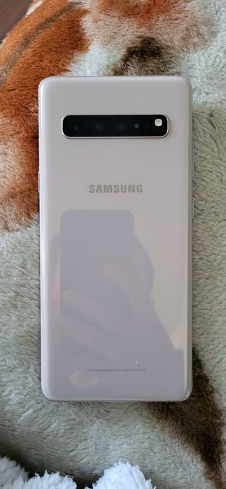 Продам samsung s10 5g