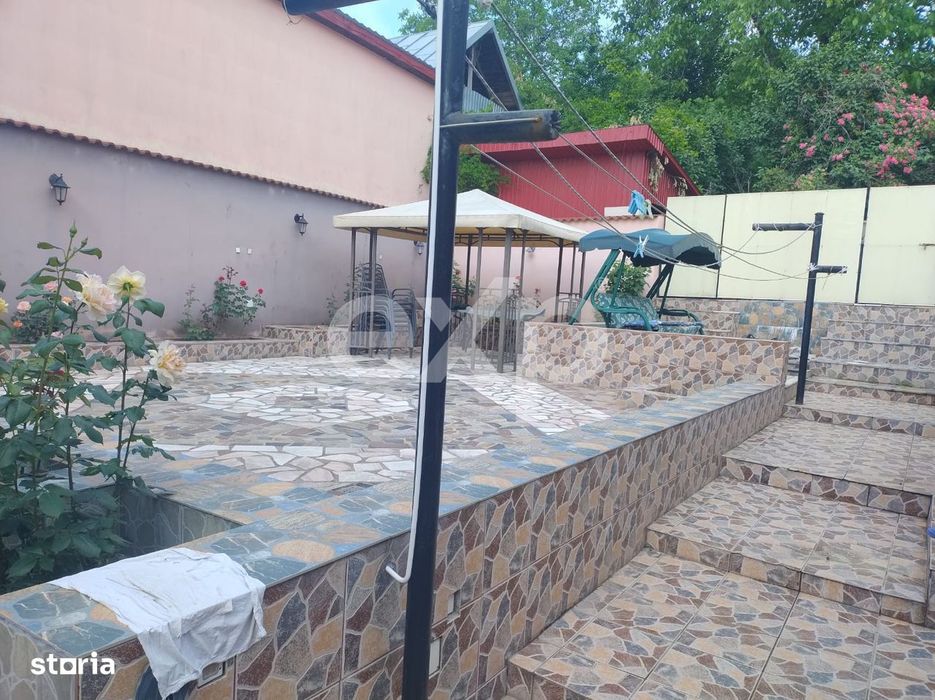 Stefanesti | Proprietate cu doua imobile | Teren 3.297 mp | La 4 km de