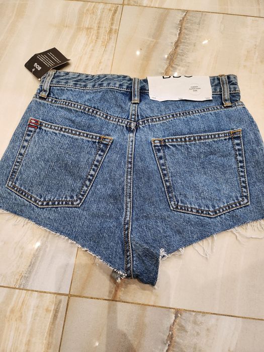 Къси панталонки 28 размер