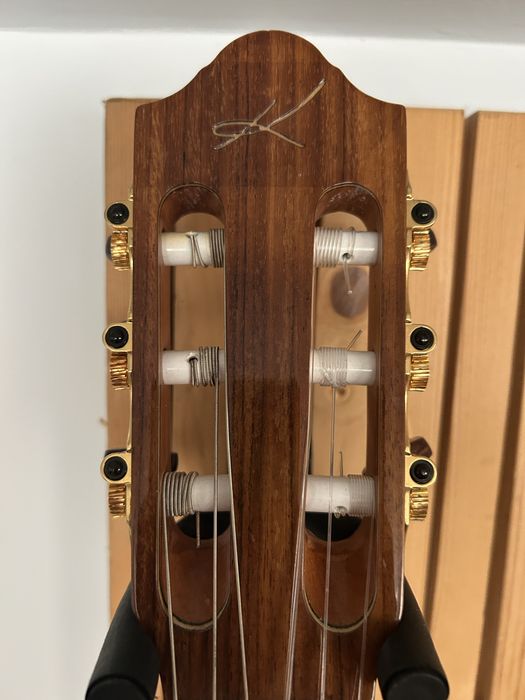 Акустична китара КРЕМОНА ФИЕСТА