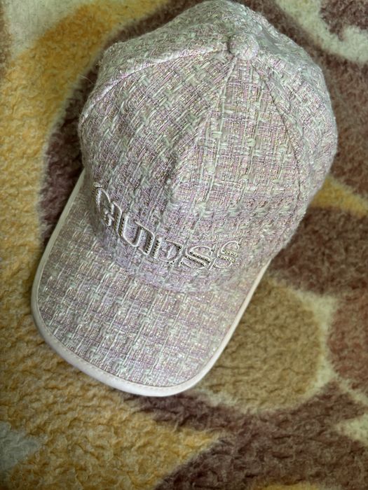 Шапка      Guess