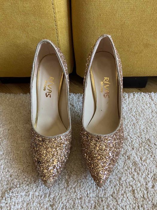 Обувки на висок ток Rivas - р-р 38