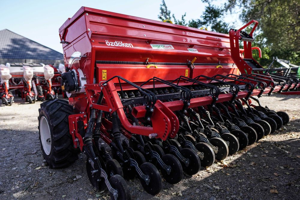 32-рядная зернотравяная сеялка Pertum 4м Турция ozdoken