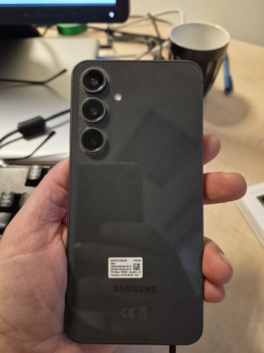 Samsung Galaxy S24 FE