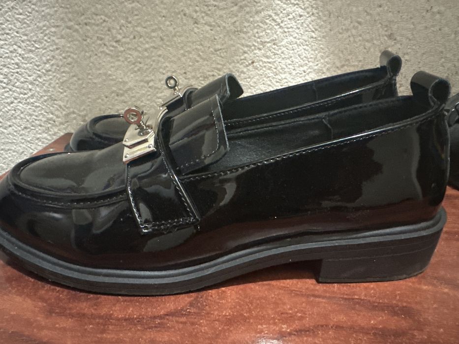 Лоферы новые за 5000