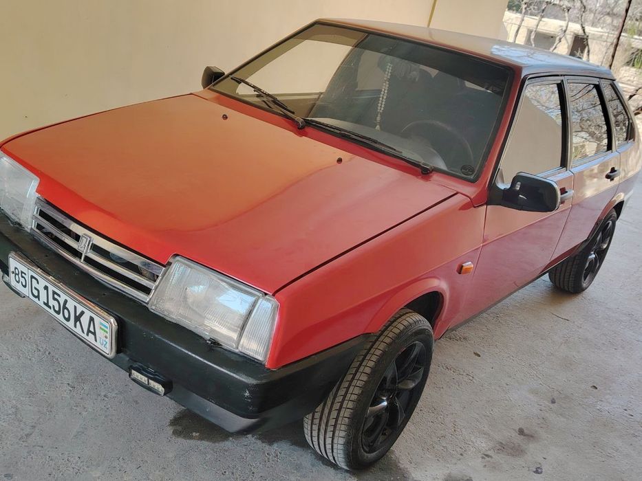 Vaz2109 rangi qizil