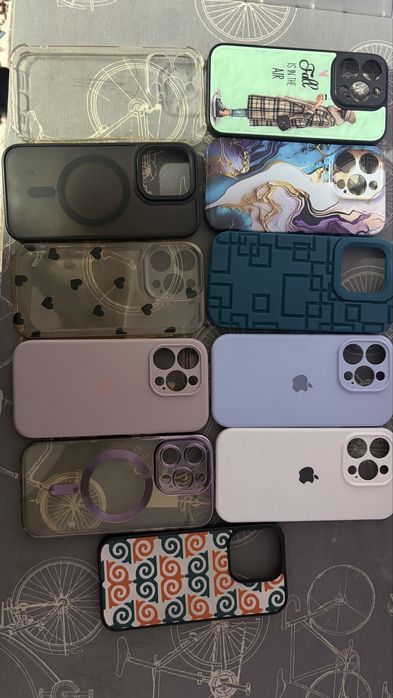 Продам чехлы на айфон 14 про