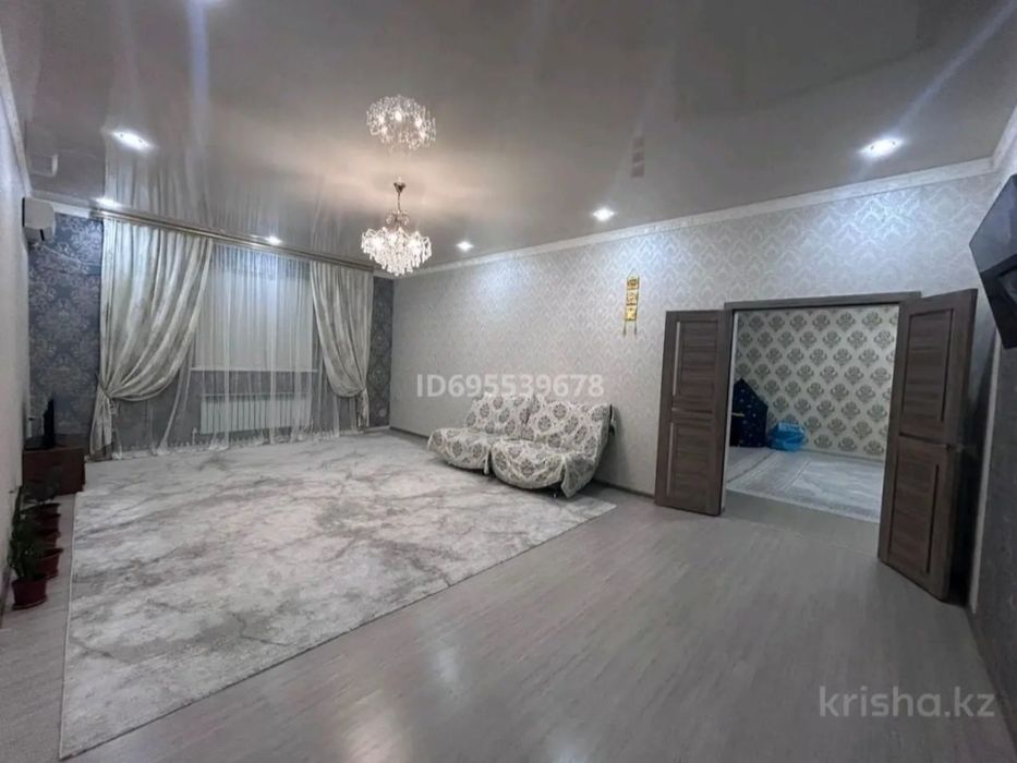 Дом просторный большрй