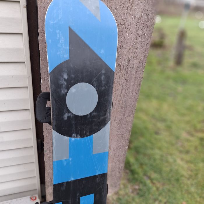 Placa snowboard Burton Channel 145 + legaturi Burton EST