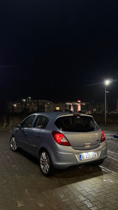 Opel corsa D 2008