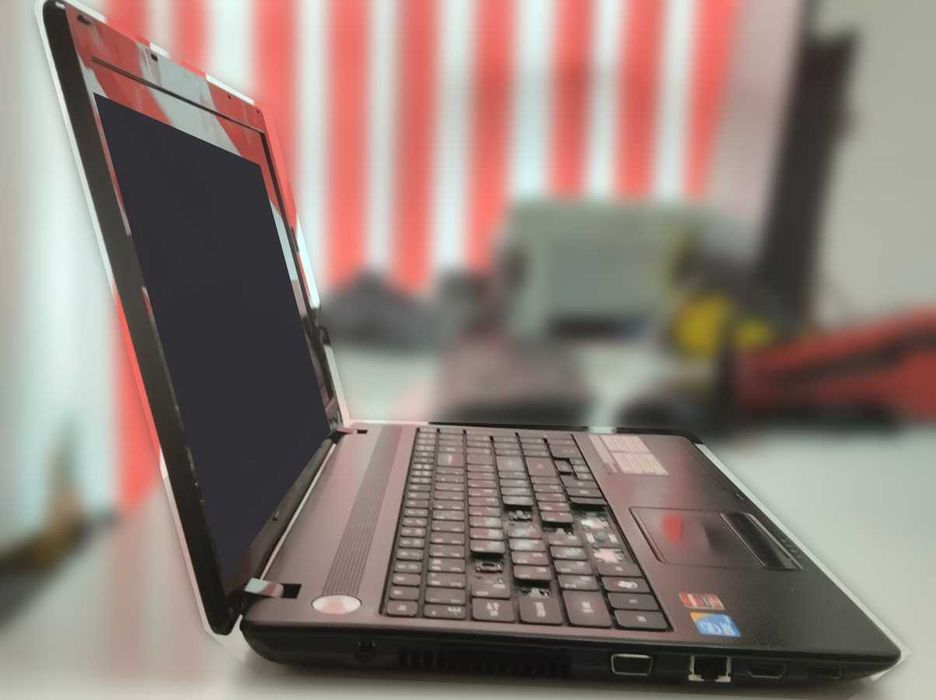 Ноутбук Emachines e732g