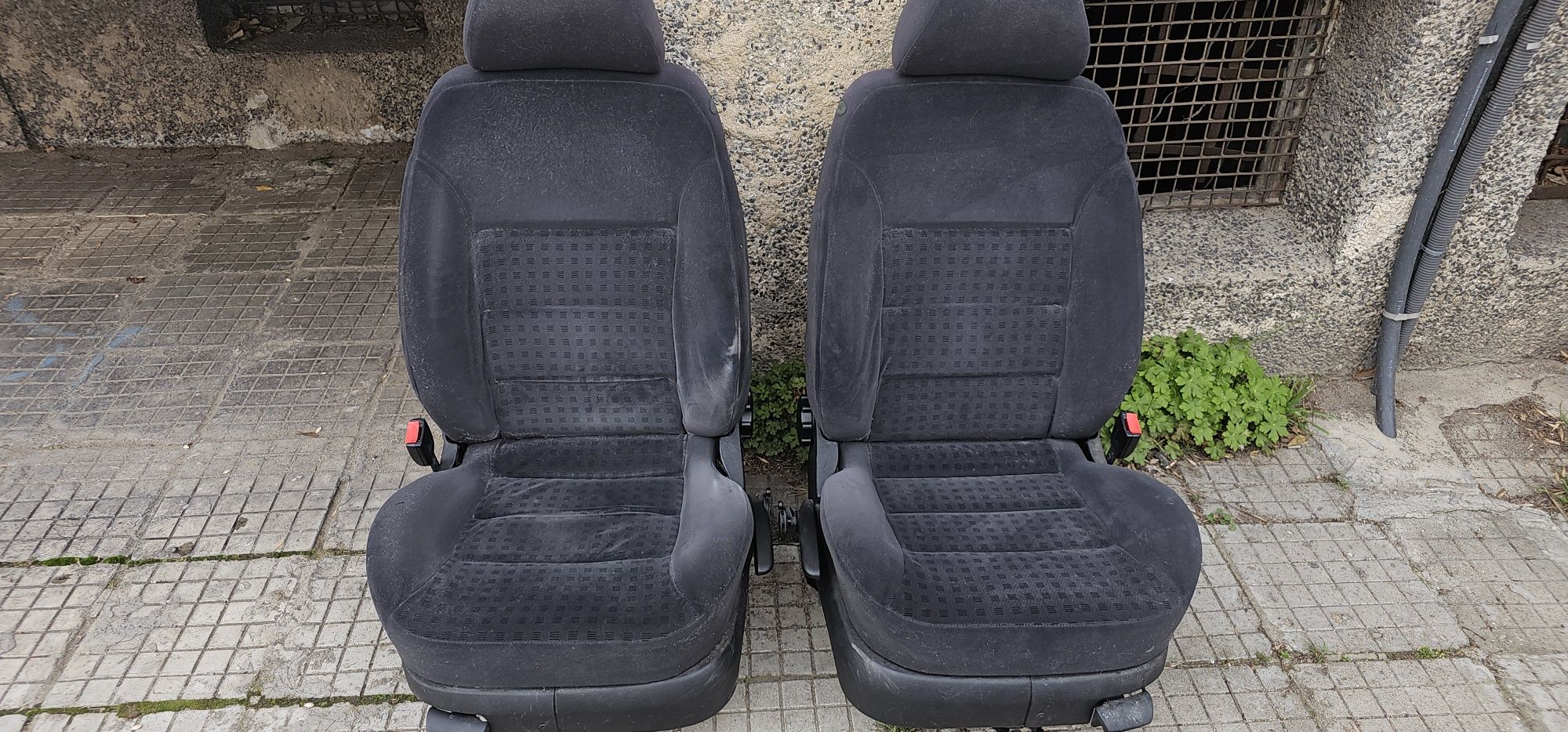Седалки за голф 4 гр. София Дружба 1 • OLX.bg