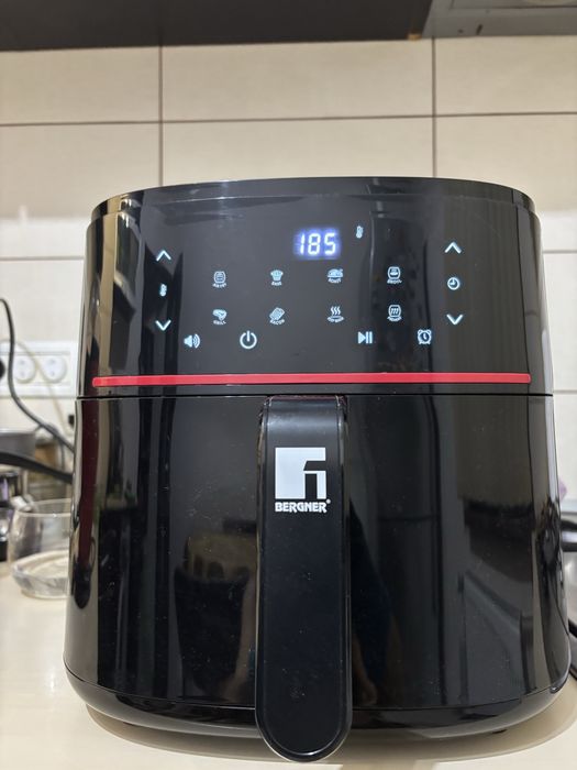 Airfryer Bergner negru