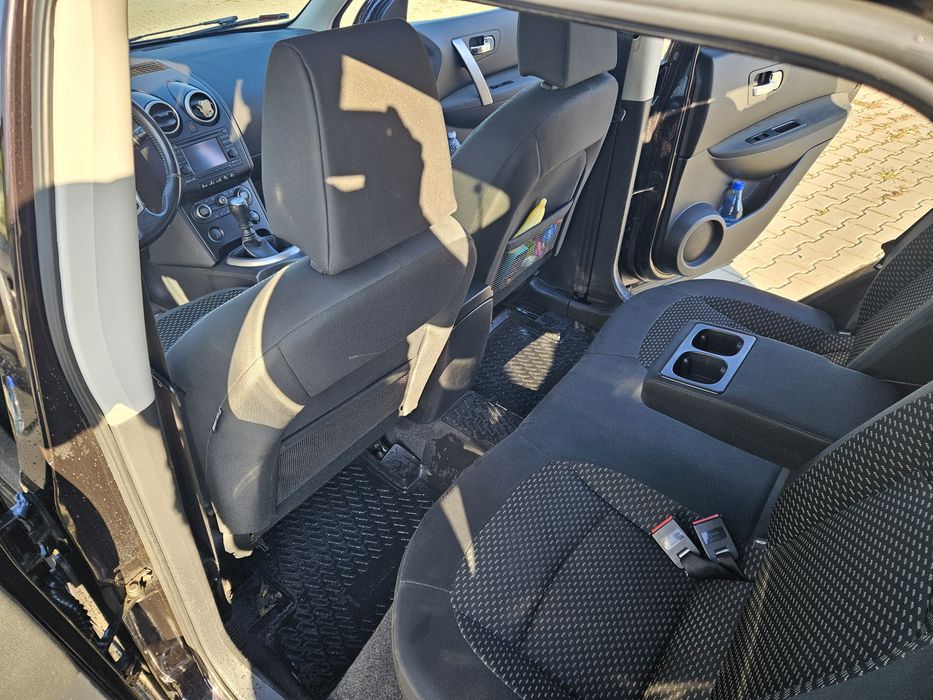 Vând Nissan Qashqai 2009 4X4