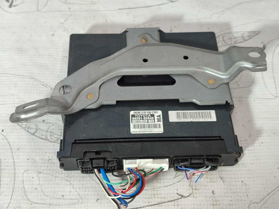 Modul sistem Start-Stop Toyota Auris E180 COD: 89261-02040 2017 / [2012-2018] / (5G3)