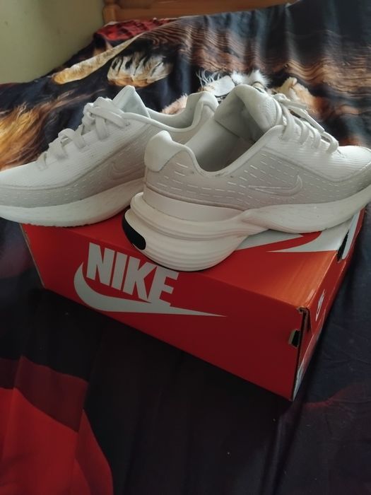 Чисто нови дамски Nike -38 1/2