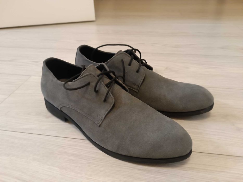 Продам мужские туфли