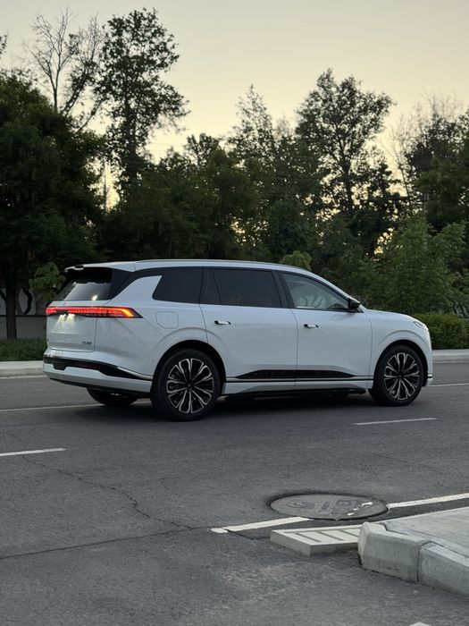 Dongfeng EP008 210 km 2026 model