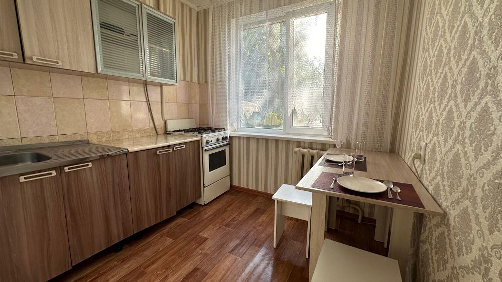 Сдам 1-комн квартиру посуточно