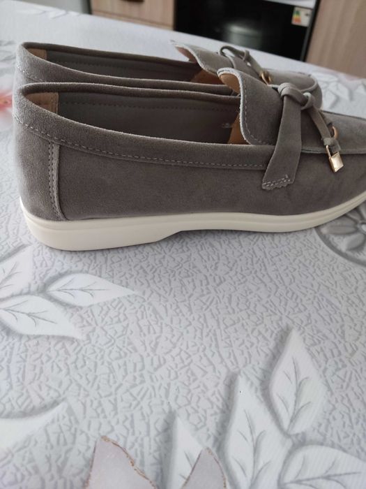 Женская  обувь р 39