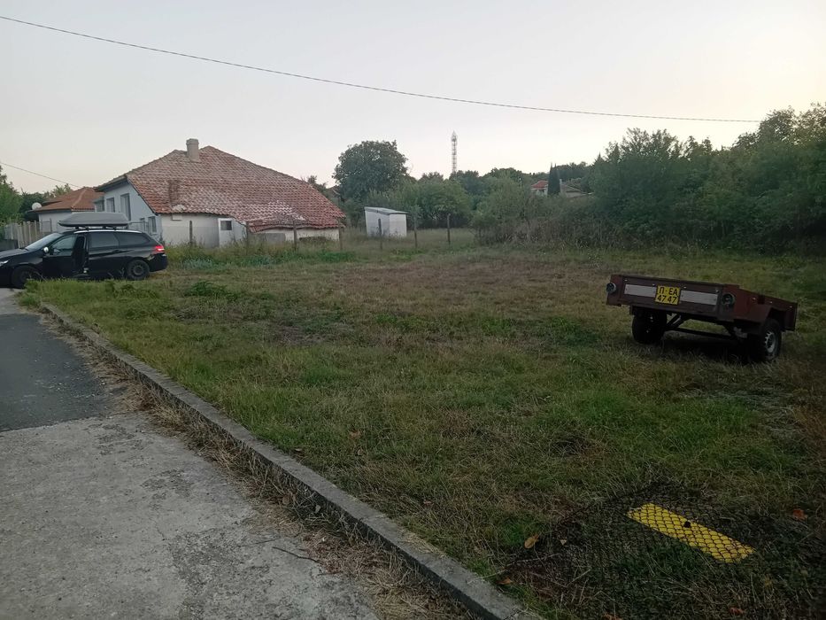 Парцел/земя за строене