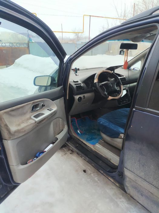 Шаран Сеат алхамбра