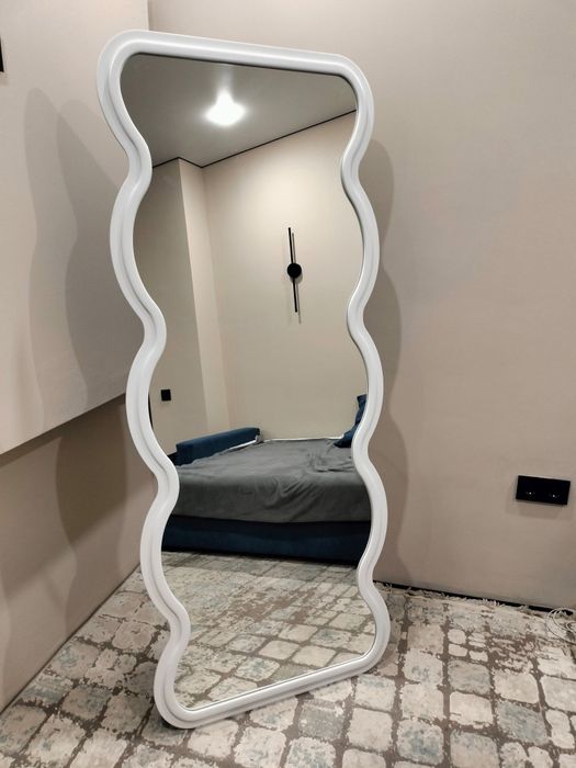 Продаю напольное зеркала