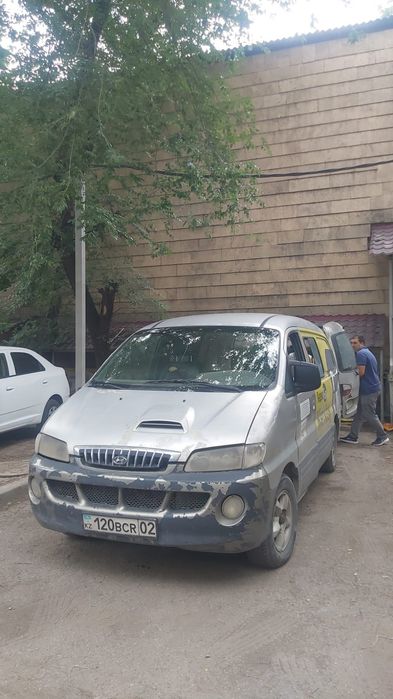 Продам хюндай старекс