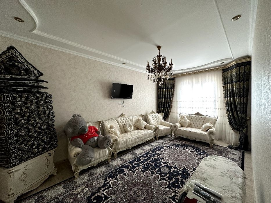 Sergili Quruvchida 2.65 sotix 2 qavatli Hovli sotiladi