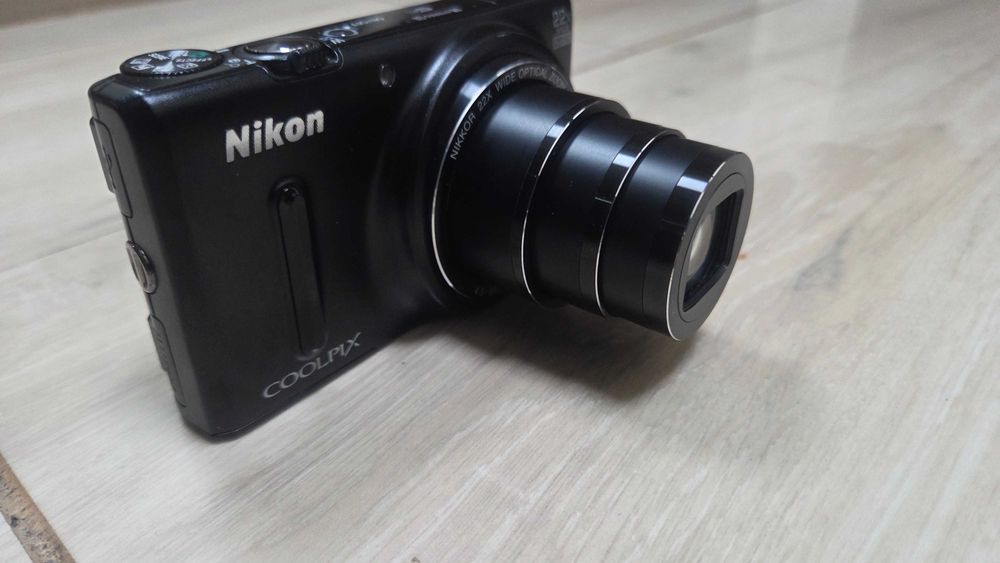 aparat foto digital compact Nikon Coolpix S9600,