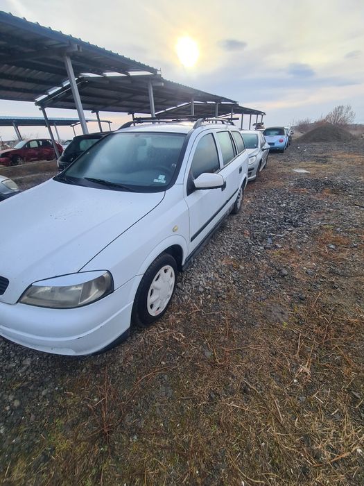 Опел Астра 1.7 67 кс  1998 г на части