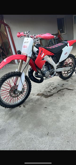 Motocicleta Honda CR250 R