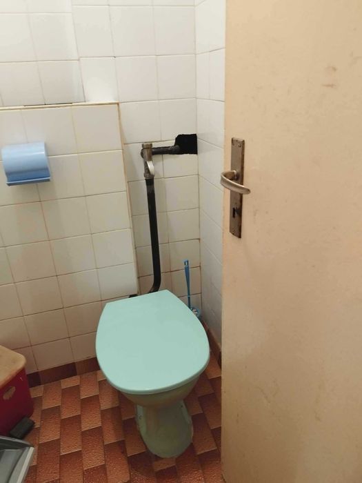 Дава се под наем Четиристаен апартамент в Стара Загора, Център - 86 кв.м за 255 € - Снимка #11