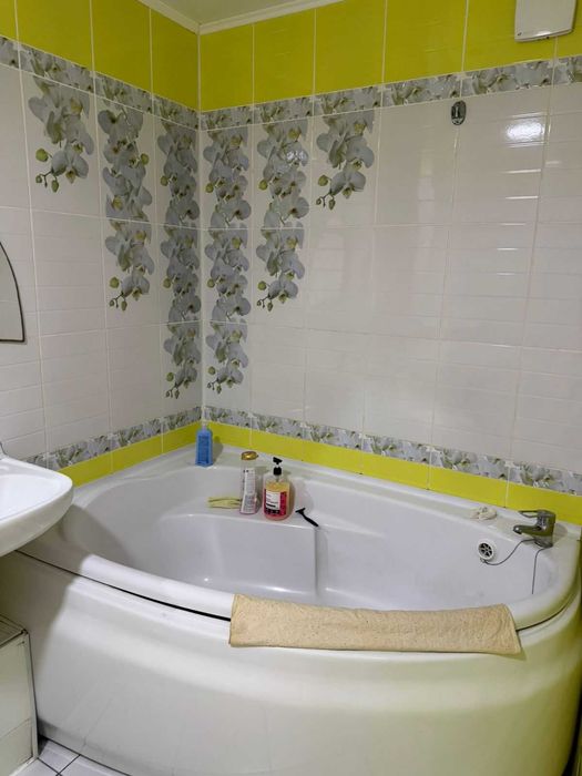 Продам 3 комнатную квартиру