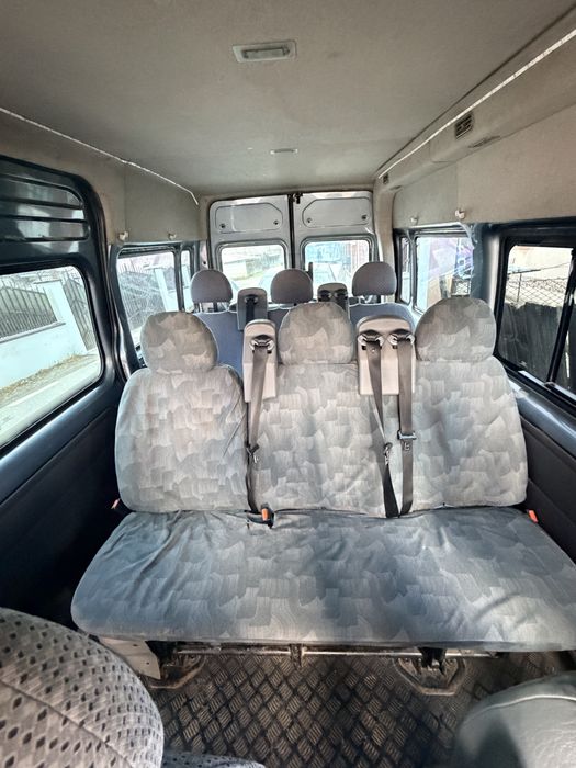 Ford Transit 2.0 ~ 8+1