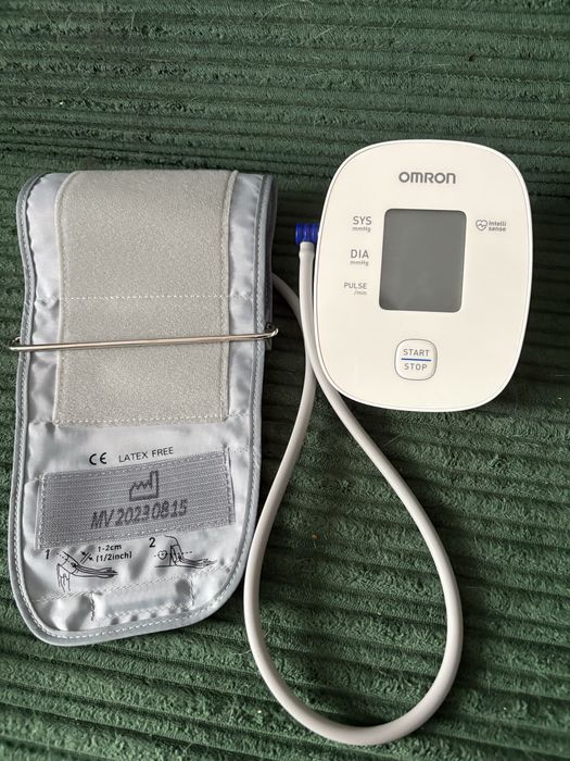 Тонометр Omron M1 Basic